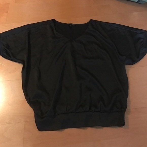 Express black cinched bottom Top Small - Picture 2 of 2